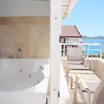 Hotel Nur 2*