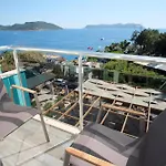 Nur Hotel