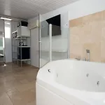 努尔酒店