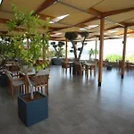 努尔酒店